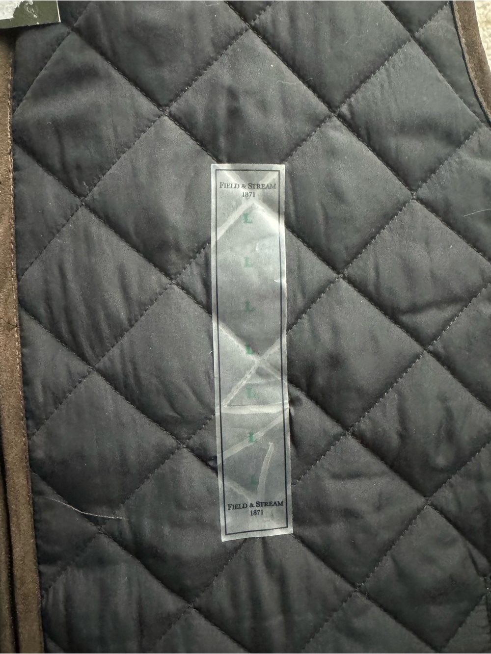 Field & Stream Quilted Black Men's Vest with Brown Trim - Picture 3 of 5